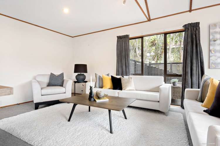 2/16 Waratah Street Birkenhead_5