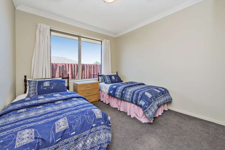 5 Stanwood Grove Darfield_11