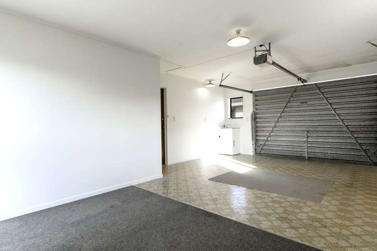 31 Lloyd Street Parkvale_17