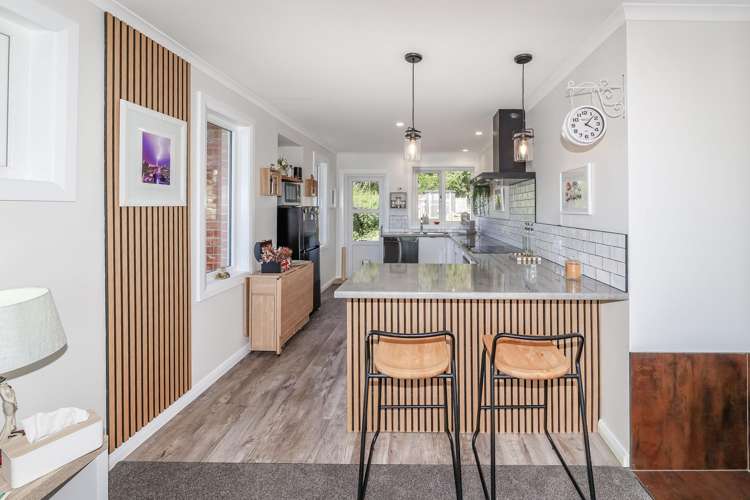5 Churchill Road Green Island_5