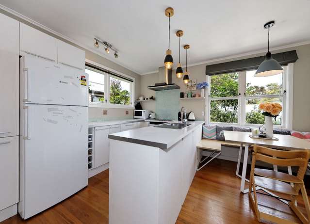 30 Atkinson Road Titirangi_1