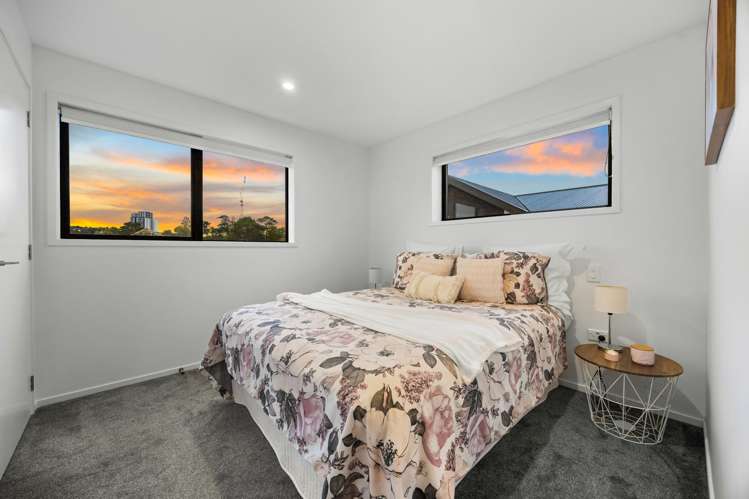 4/14 Wilsher Crescent Henderson_11