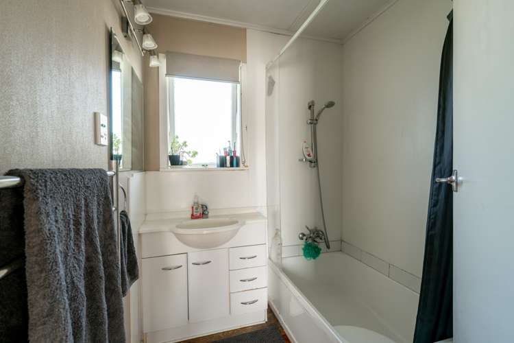 186 Tamamutu Street Taupo_11