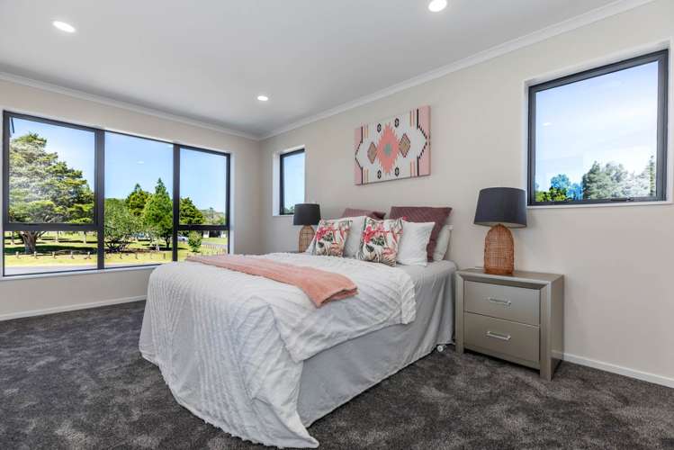 2a Hughs Way Flat Bush_8