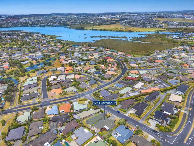 125 Grovenor Drive Orewa_35