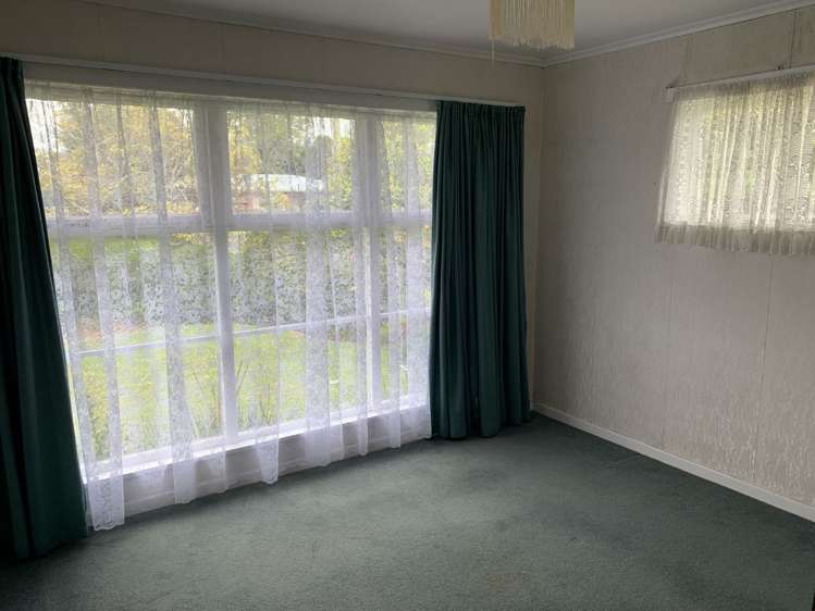 24 Vanguard Road Kelston_1