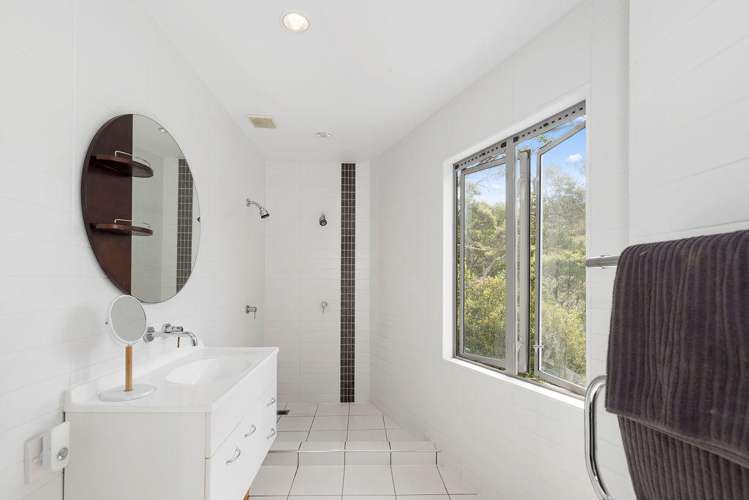 96 Victory Road Laingholm_12