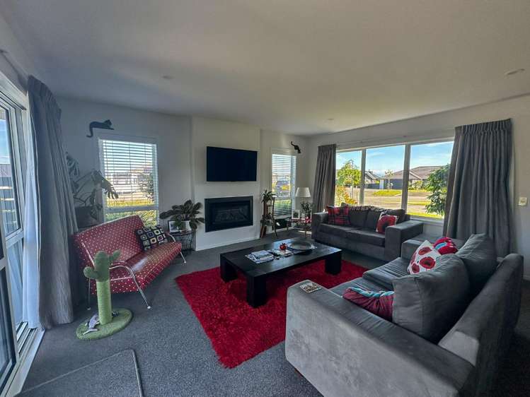 4 Mayfly Grove 1114_4