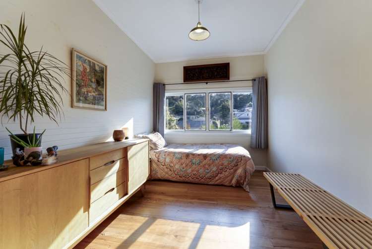 72 Toi Toi Street Toi Toi_15