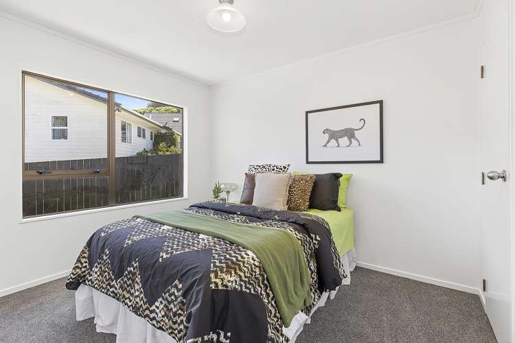 24 John Witton Drive Crofton Downs_9