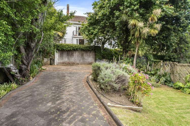 8 Kelvin Road Remuera_17