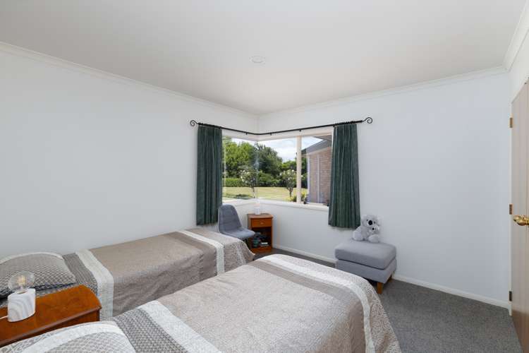 1329 Devon Road Waitara_11