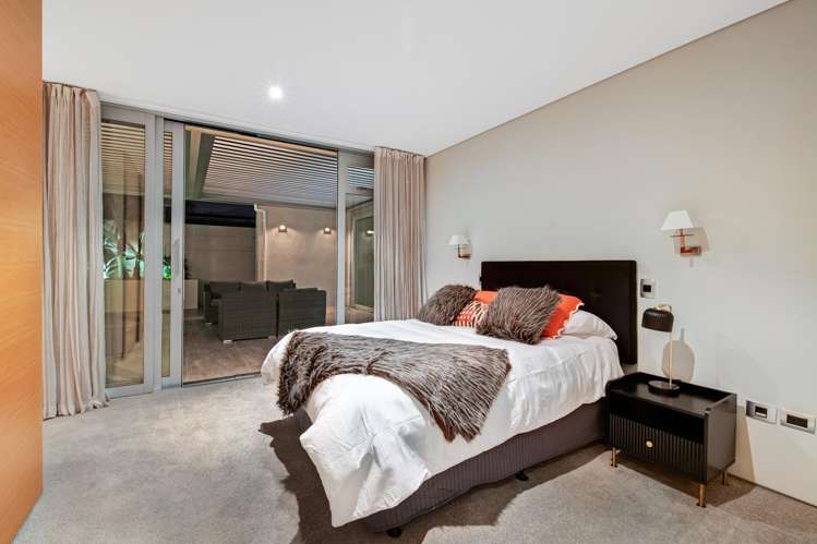 32 Rue D'amarres Gulf Harbour_17