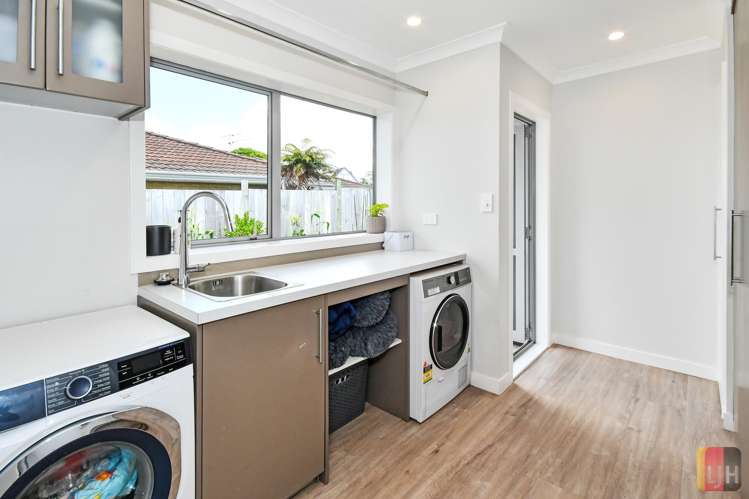 44 Rushgreen Avenue Pahurehure_11