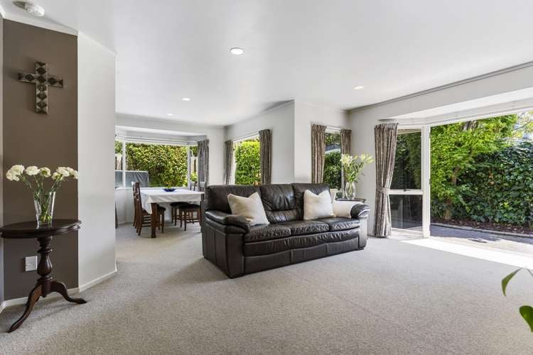 2/27 Sorrel Crescent Bucklands Beach_6