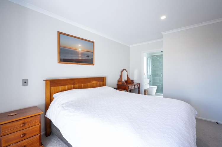 16 Fairmile Road Richmond_11