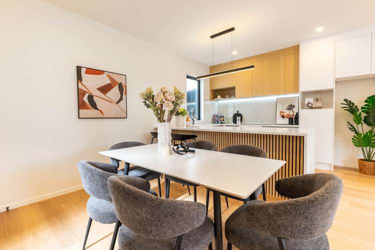 32 Tahapa Crescent Meadowbank_10