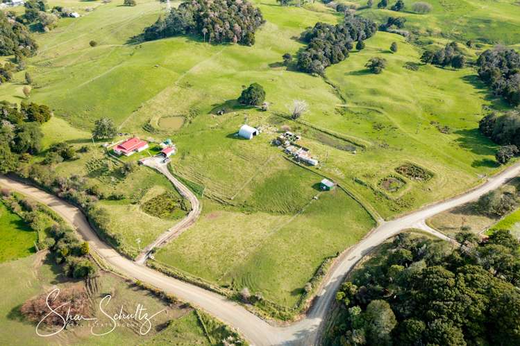 1 Kirk Road Maungaturoto_21