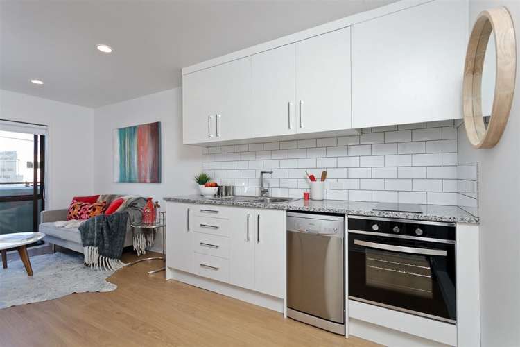 21/25 Rossmay Terrace Mount Eden_3