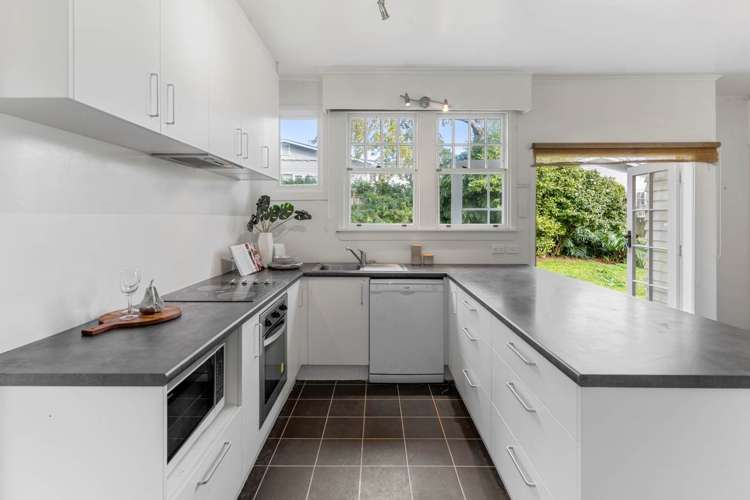 35 Waiatarua Road Remuera_11
