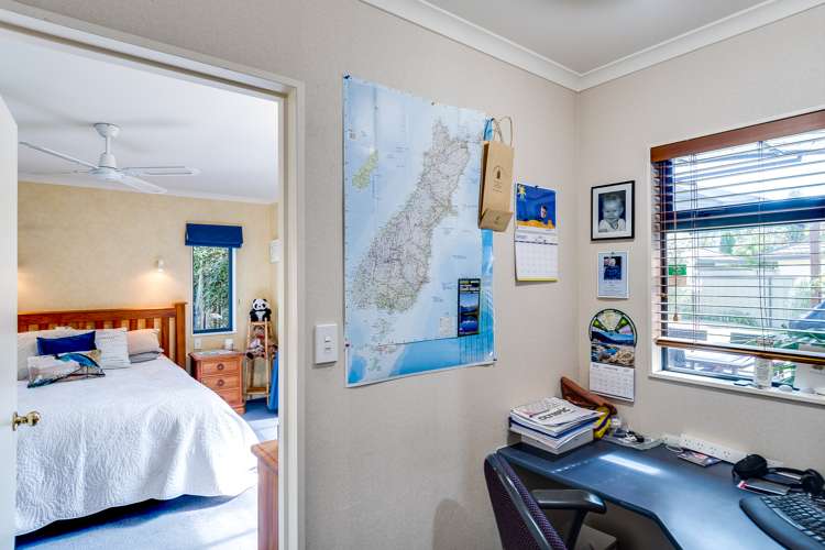 16 Forbury Way Taradale_14