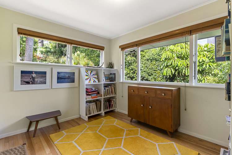 193 Godley Road Titirangi_11