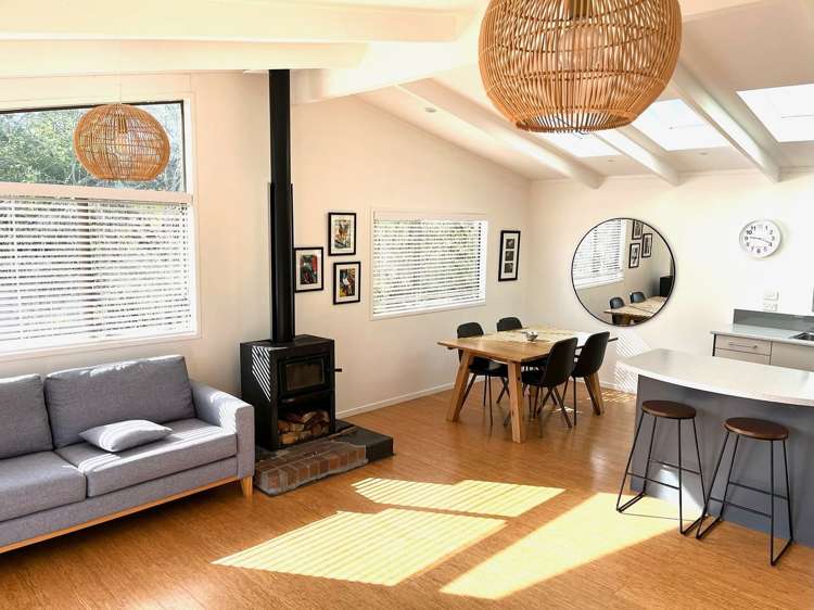 54 Gledstane Road Stanmore Bay_6