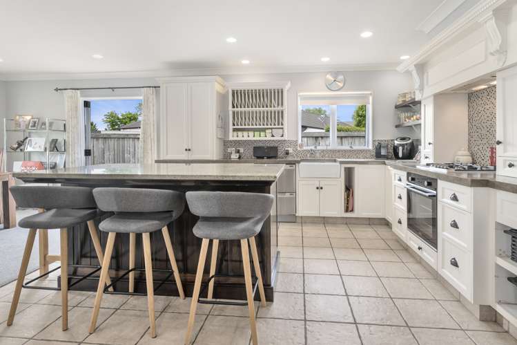 5 Hayward Rise Owhata_4