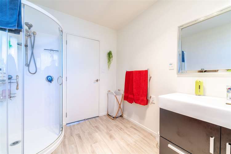 13a Cardiff Street Moeraki_13