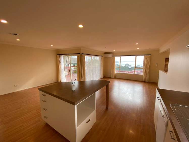 968 Whangaparaoa Road Manly_4