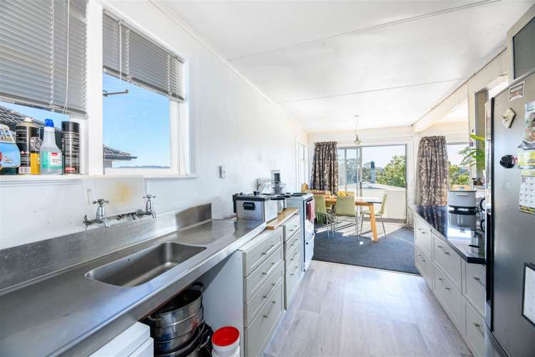 4 Marie Crescent Te Atatu South_7