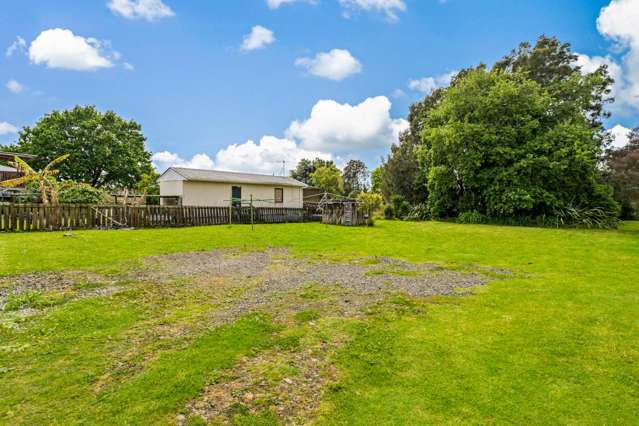 37 Queen Mary Avenue New Lynn_3