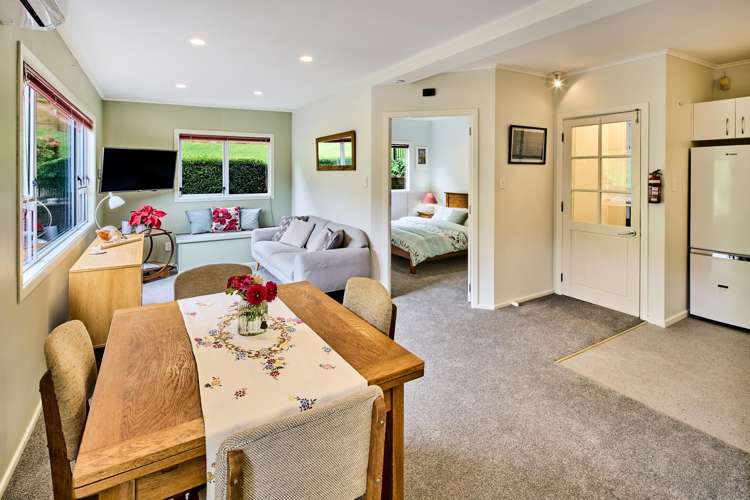 55 Chester Road Tawa_12