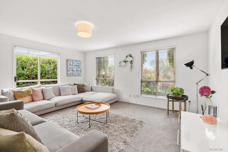 6 Bonaparte Drive Pukekohe_7