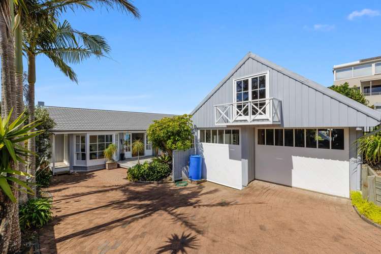 25 Whitby Crescent Mairangi Bay_19