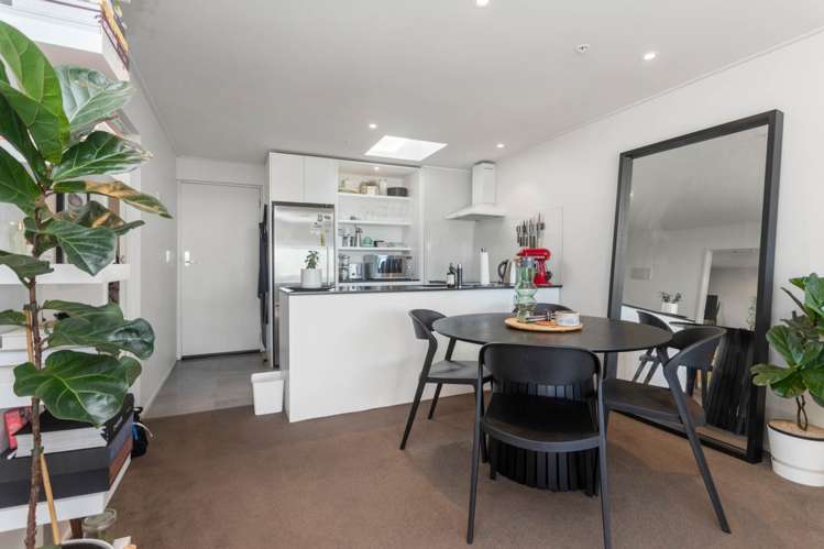 5b/28 Stanwell Street Parnell_5