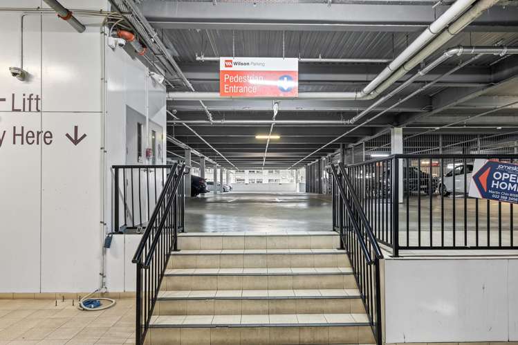 178 Broardway Newmarket_7