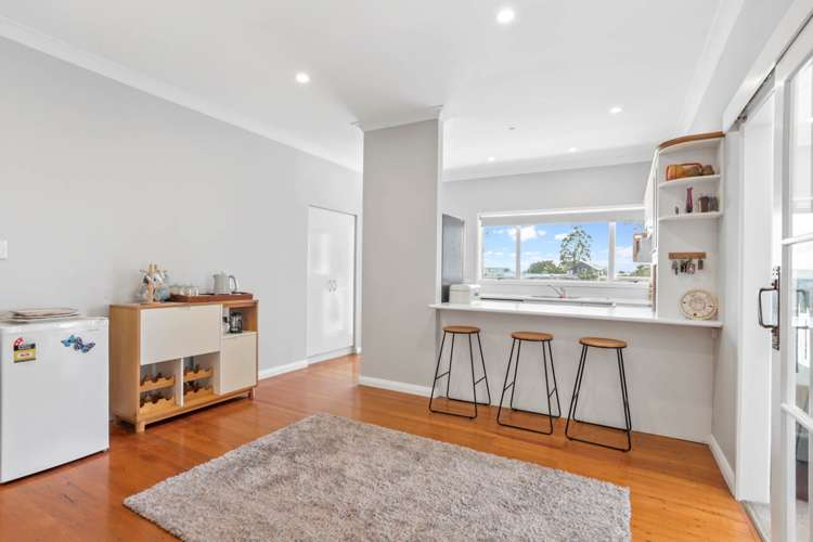 456 Waitakere Road Taupaki_10