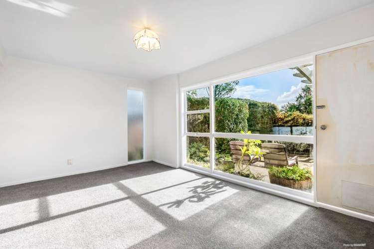 2/13 Uppingham Crescent Hillcrest_5