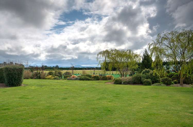 10 Mulholland Drive Darfield_15