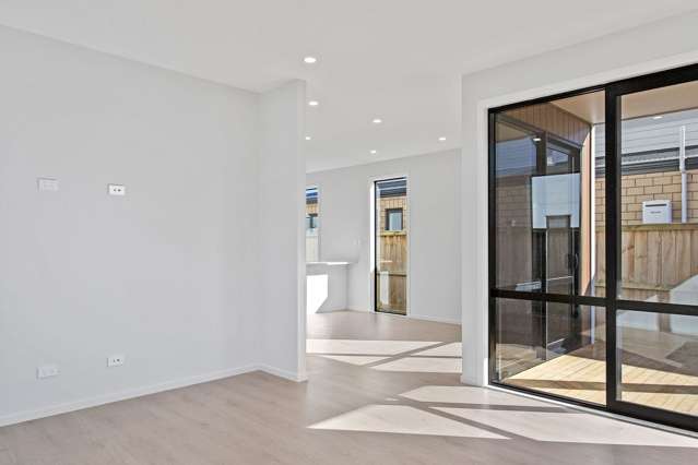 48 Clayden Shuttleworth Street Papakura_1