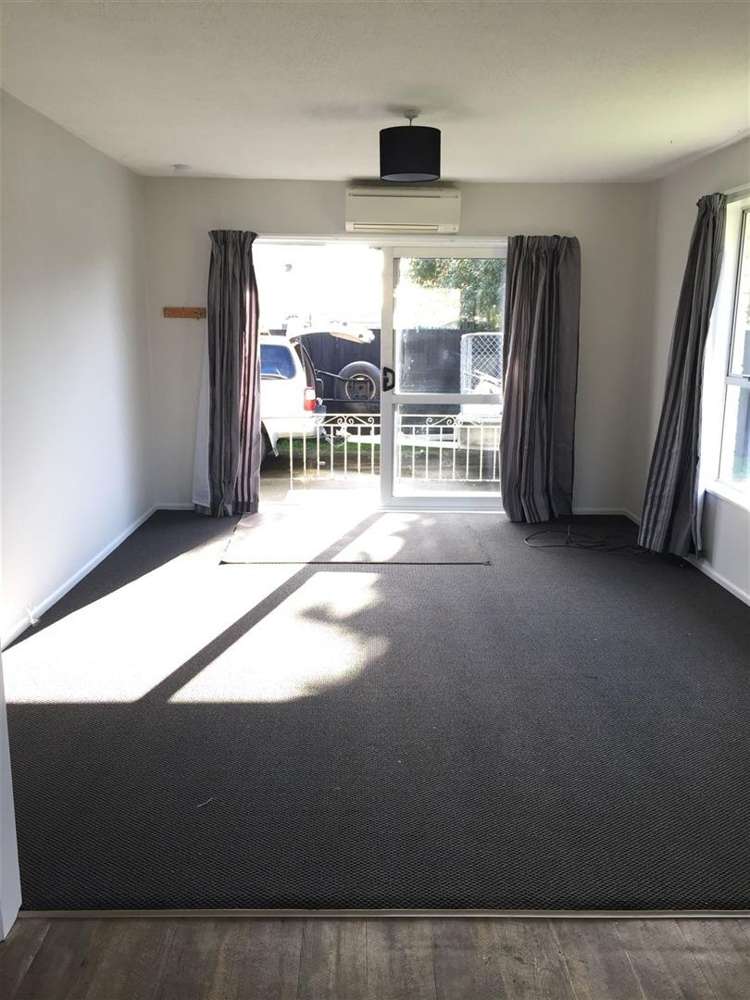 2/6 Pateke Place Bromley_1