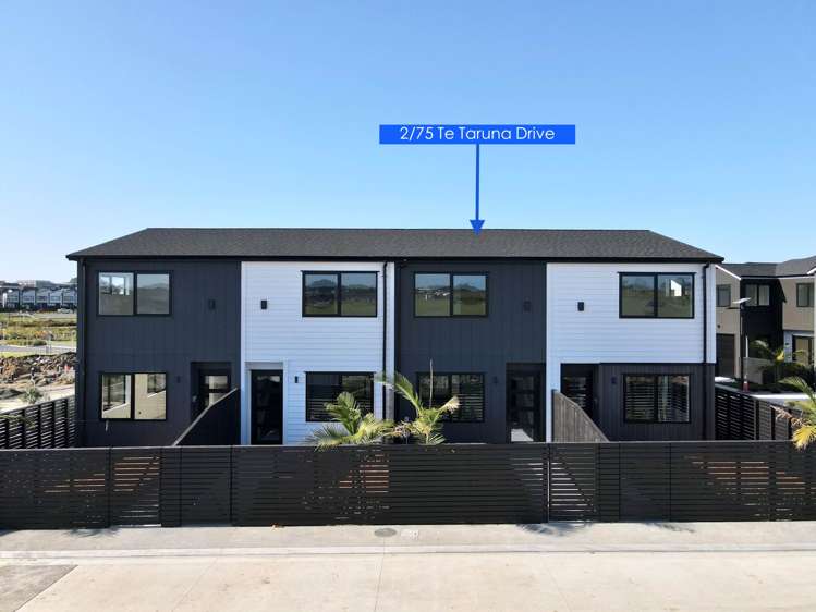 2/75 Te Taruna Drive_0