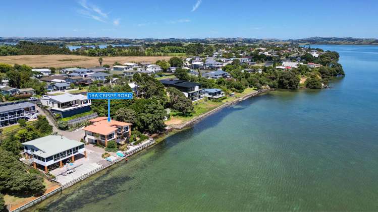 16a Crispe Road Clarks Beach_5