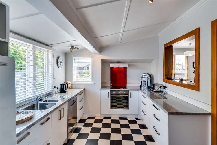 92 Auckland Road Greenmeadows_7