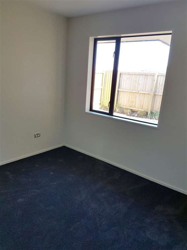 21 Edwin Ebbett Place Wigram_17