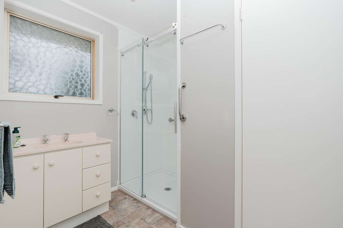 71A Tuhikaramea Road_3