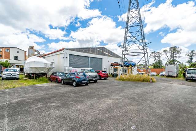 184A & 186 McLeod Road Te Atatu South_1
