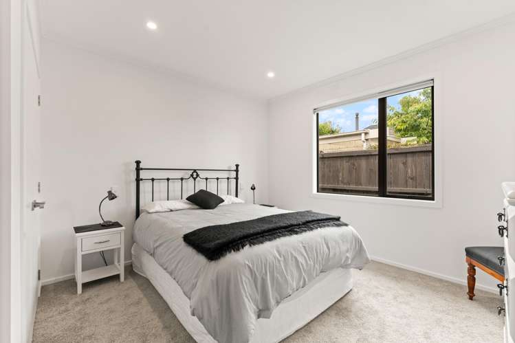 17 Thornly Park Avenue Mosgiel_14