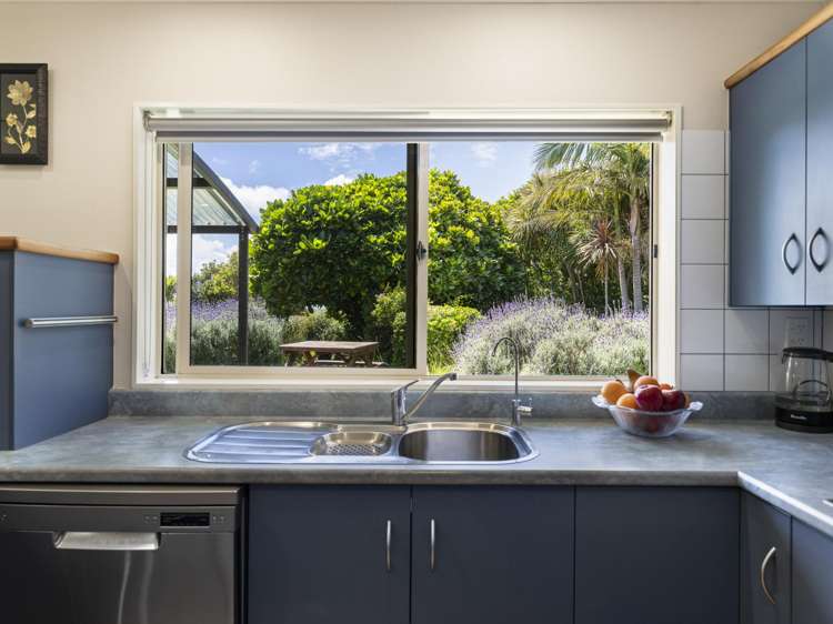 443 Lees Gully Road Pollok_15